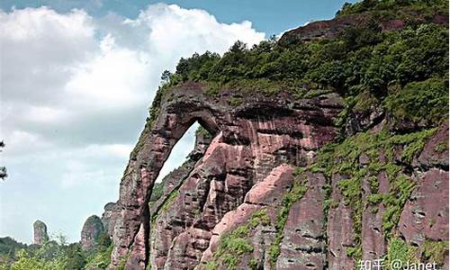 龙虎山一日游报价_龙虎山旅游攻略一日游团购多少钱