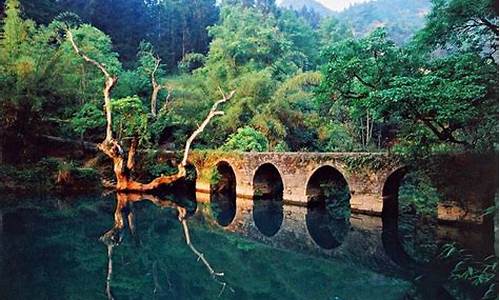 贵州旅游必去的景点有哪些?_贵州旅游五大必去景点