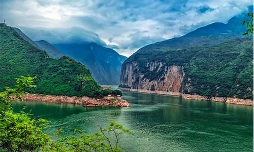 三峡在成都的哪个位置-三峡成都旅游攻略